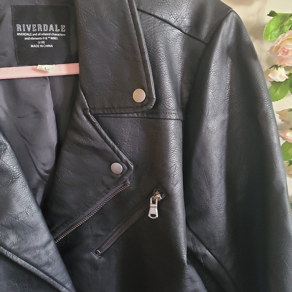 Riverdale Southside Serpents Leather Jacket - Picture 3 of 5